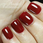 Deep Burgundy - Ongles Elaine Lemay 