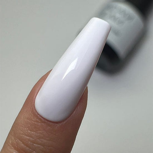 Loyal - Ongles Elaine Lemay 