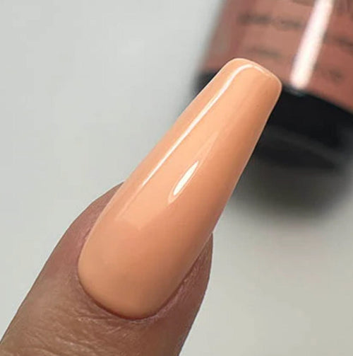 Peach Fuzz - Ongles Elaine Lemay 