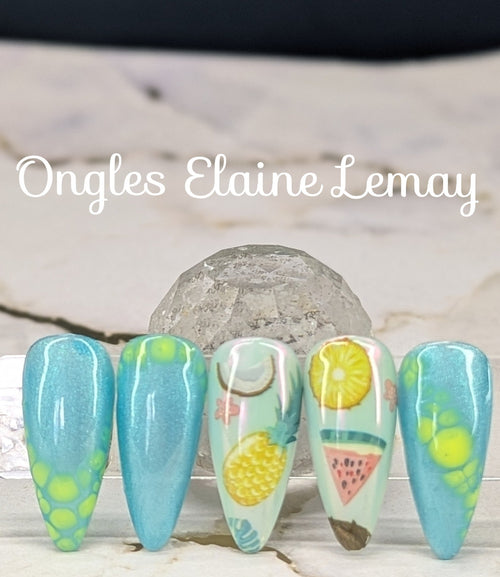 April Mist - Ongles Elaine Lemay