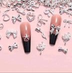 Bijoux 3D argent paquet de 30 - Ongles Elaine Lemay