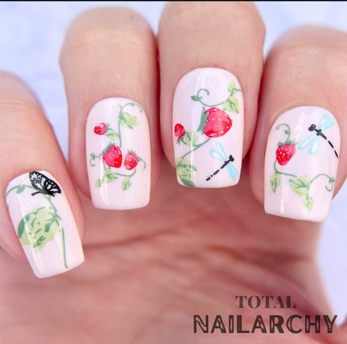 CJS-351 Strawberry Sweetness - Ongles Elaine Lemay