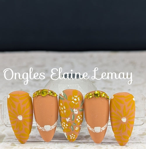 CJS-365 Urban Garden - Ongles Elaine Lemay