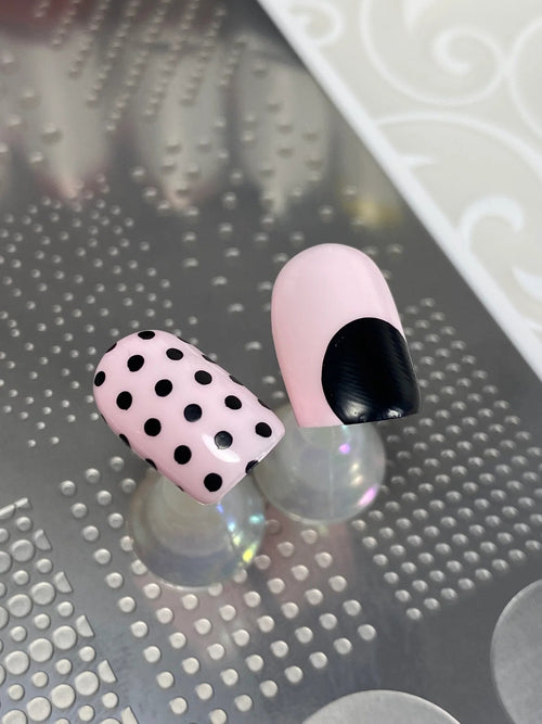 CJS-410 Dotty About You - Ongles Elaine Lemay