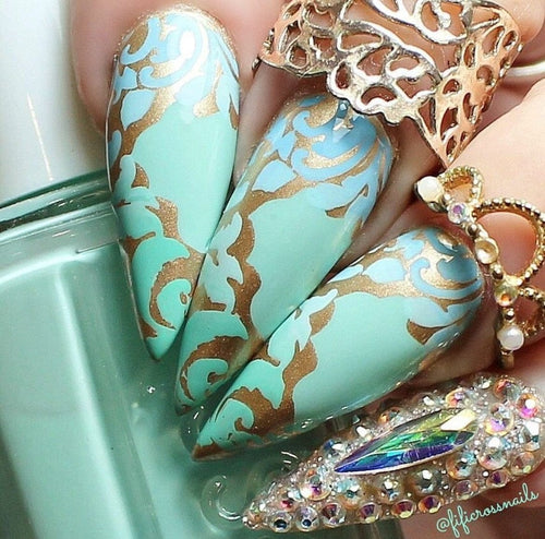 CJS-72 If It Ain’t Baroque Don’t Fix It - Ongles Elaine Lemay