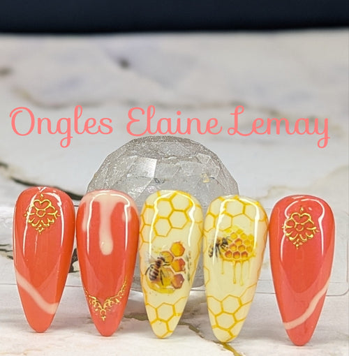 Collant manucure française or 3D - Ongles Elaine Lemay