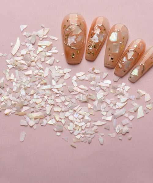 Coquillages blanc - Ongles Elaine Lemay