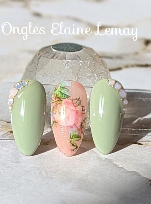 Daydream - Ongles Elaine Lemay