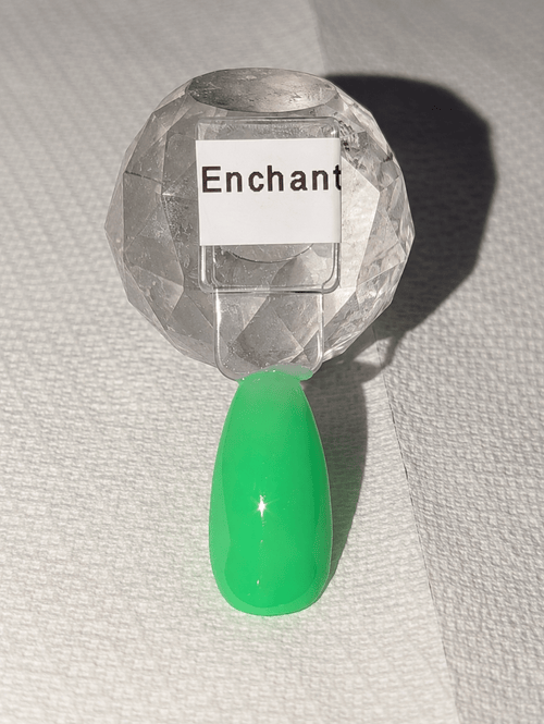 Enchanting - Ongles Elaine Lemay