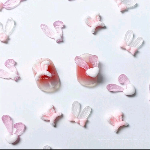 Oreilles de lapin glow in the dark - Ongles Elaine Lemay 