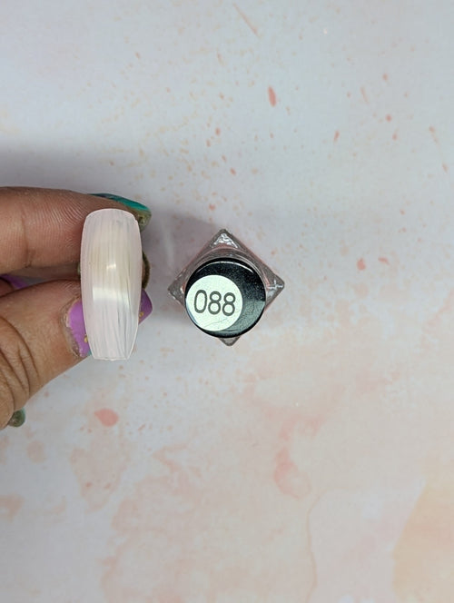 #088 Pretty in pink vernis à stamping - Ongles Elaine Lemay 