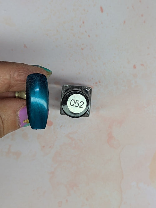 #052 Jazz not Blues vernis à stamping - Ongles Elaine Lemay 