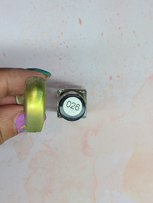 #026 New Life vernis à Stamping - Ongles Elaine Lemay 