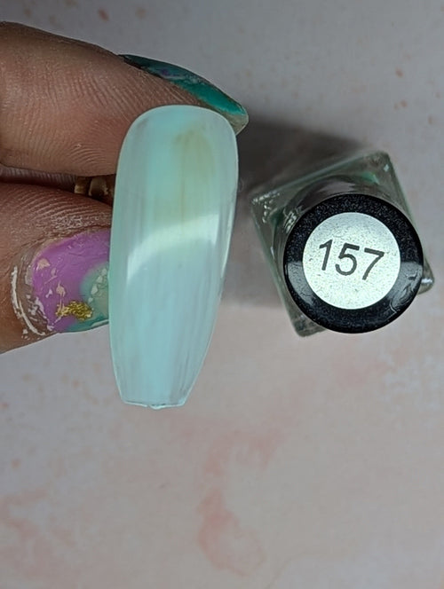 #157 Mint vernis à stamping - Ongles Elaine Lemay 