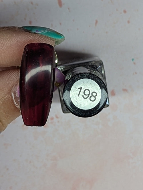 #198 Merlot vernis à stamping - Ongles Elaine Lemay 