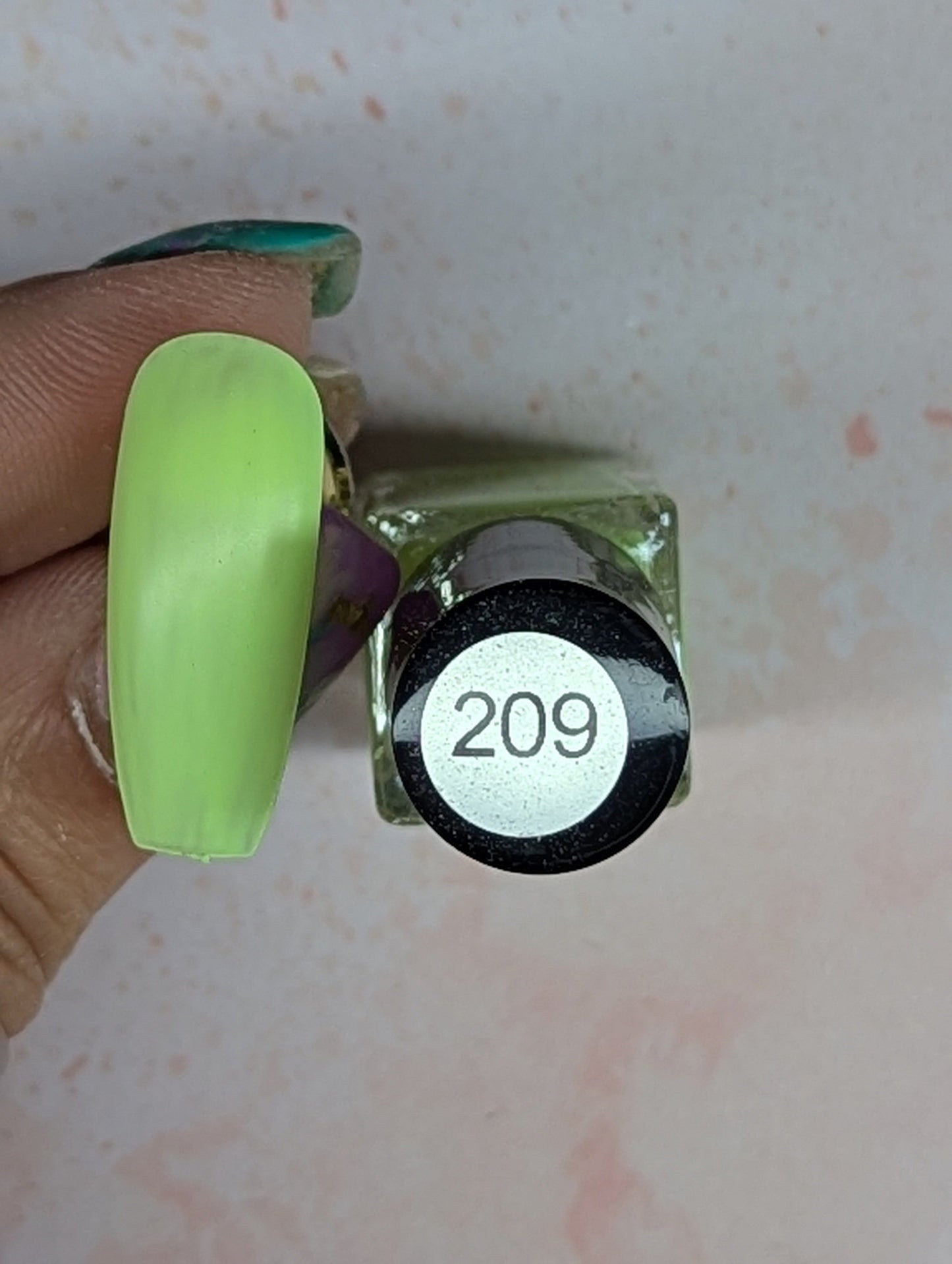 #209 Limeade vernis à stamping