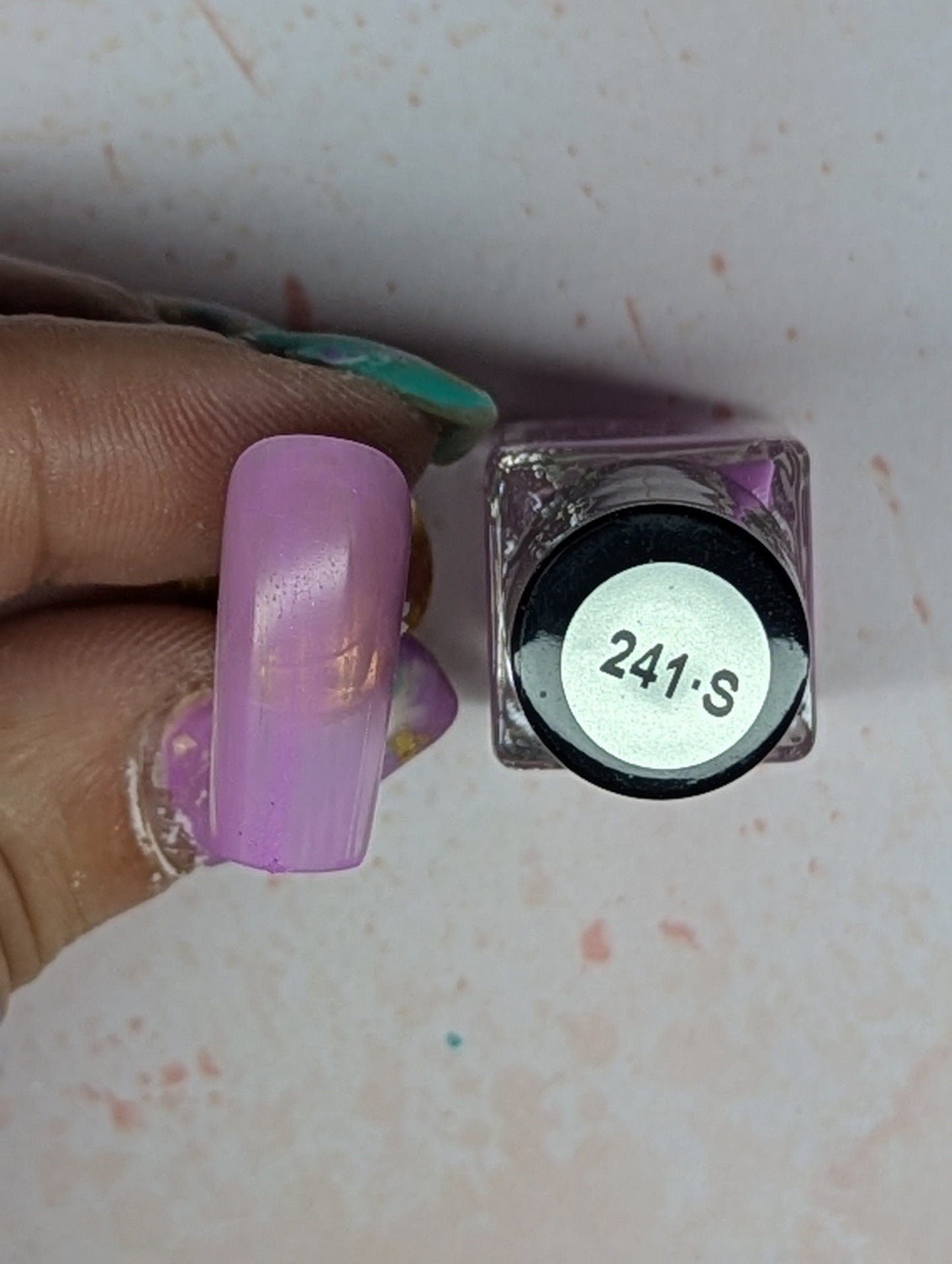 #241-S Purple Dino (sheer) vernis à stamping