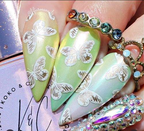 CJS-356 In the Garden - Ongles Elaine Lemay 