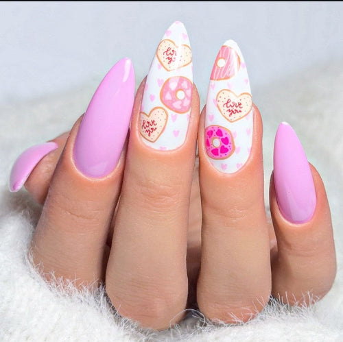 CJS-V-43 Love Bug - Ongles Elaine Lemay 