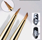 Pinceau à angle - Ongles Elaine Lemay 