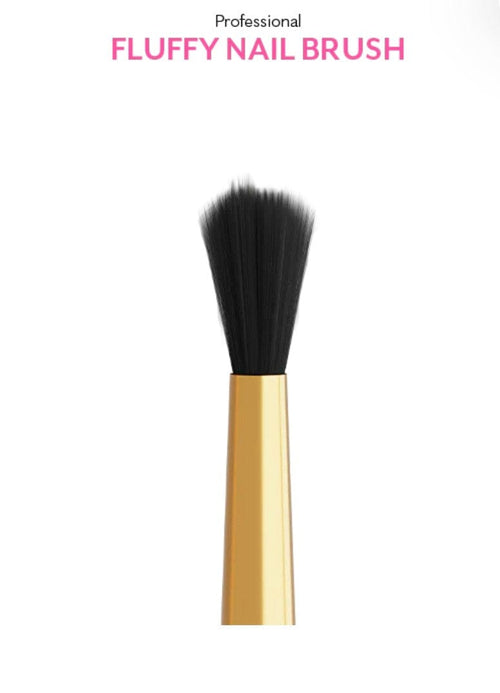 Fluffy brush - Ongles Elaine Lemay 