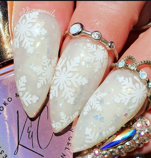 CJS-373 Text me When You Get Home - Ongles Elaine Lemay 