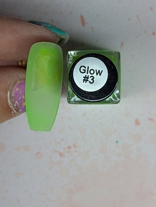 Glow 03 Lime vernis à stamping - Ongles Elaine Lemay