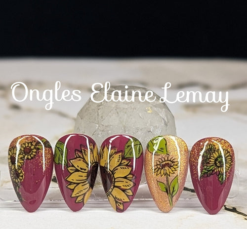 Golden Leaves - Ongles Elaine Lemay
