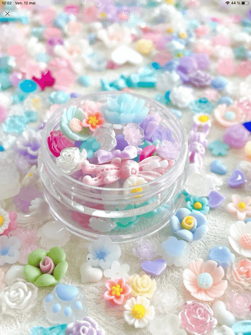 Mix aléatoire bijoux 3D glow - Ongles Elaine Lemay 