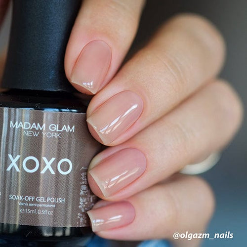 XOXO - Ongles Elaine Lemay 