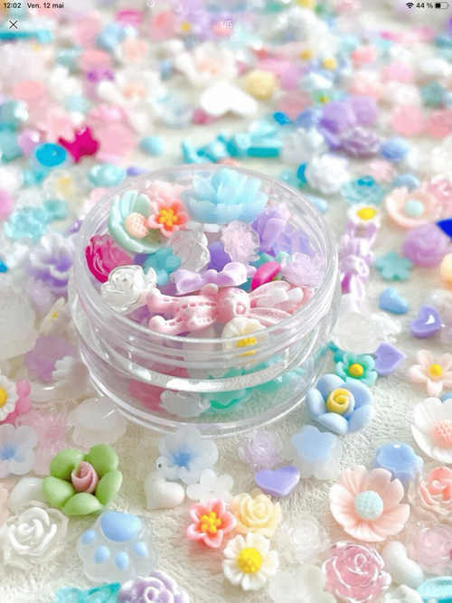 Mix aléatoire bijoux 3D glow - Ongles Elaine Lemay