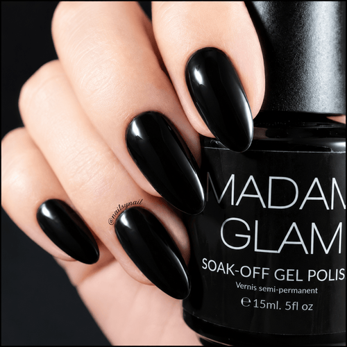 Perfect Black - Ongles Elaine Lemay