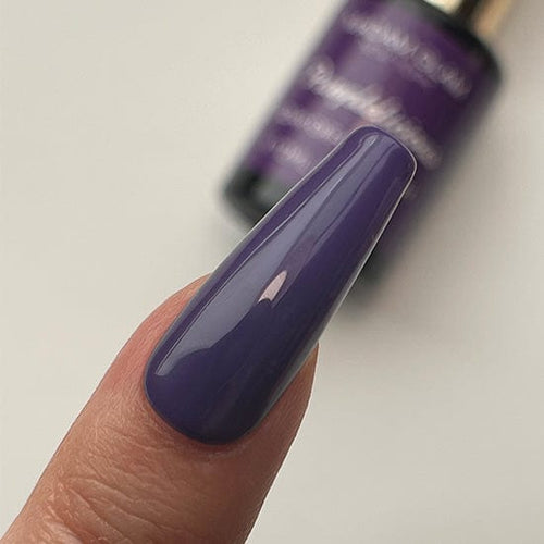 Purplelicious - Ongles Elaine Lemay