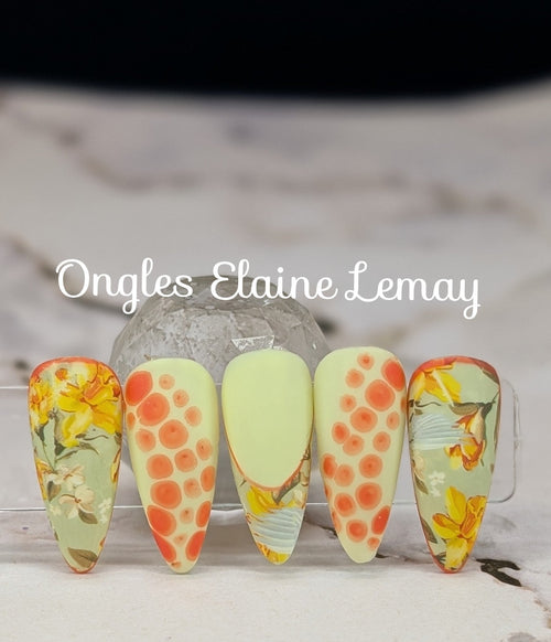 Sunny Hug - Ongles Elaine Lemay