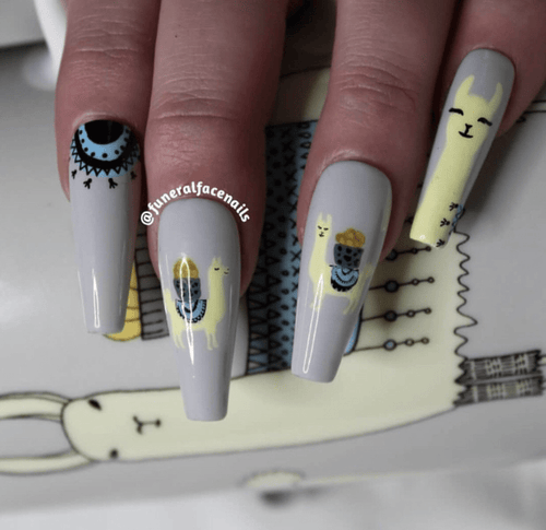 CJS-98 Love at First Llama - Ongles Elaine Lemay 
