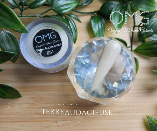 OMG Terre Audacieuse #051 - Ongles Elaine Lemay 