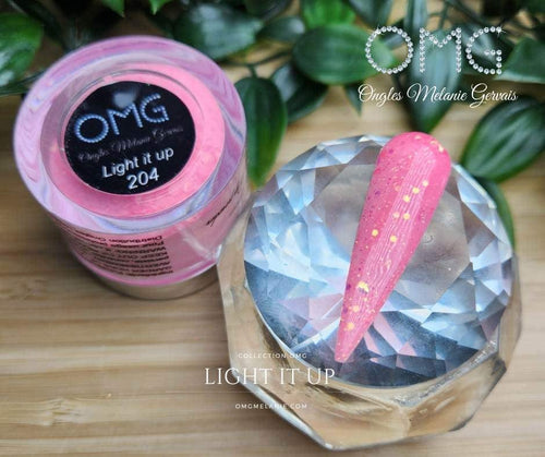 OMG Light It Up 204 - Ongles Elaine Lemay