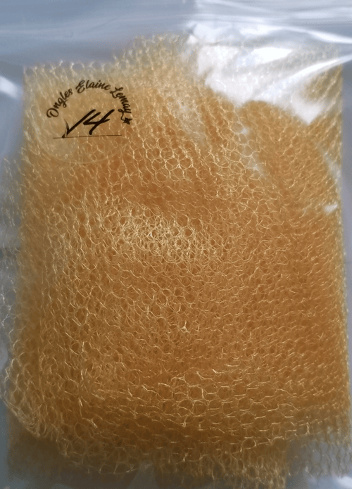 Tulle gros carreaux - Ongles Elaine Lemay